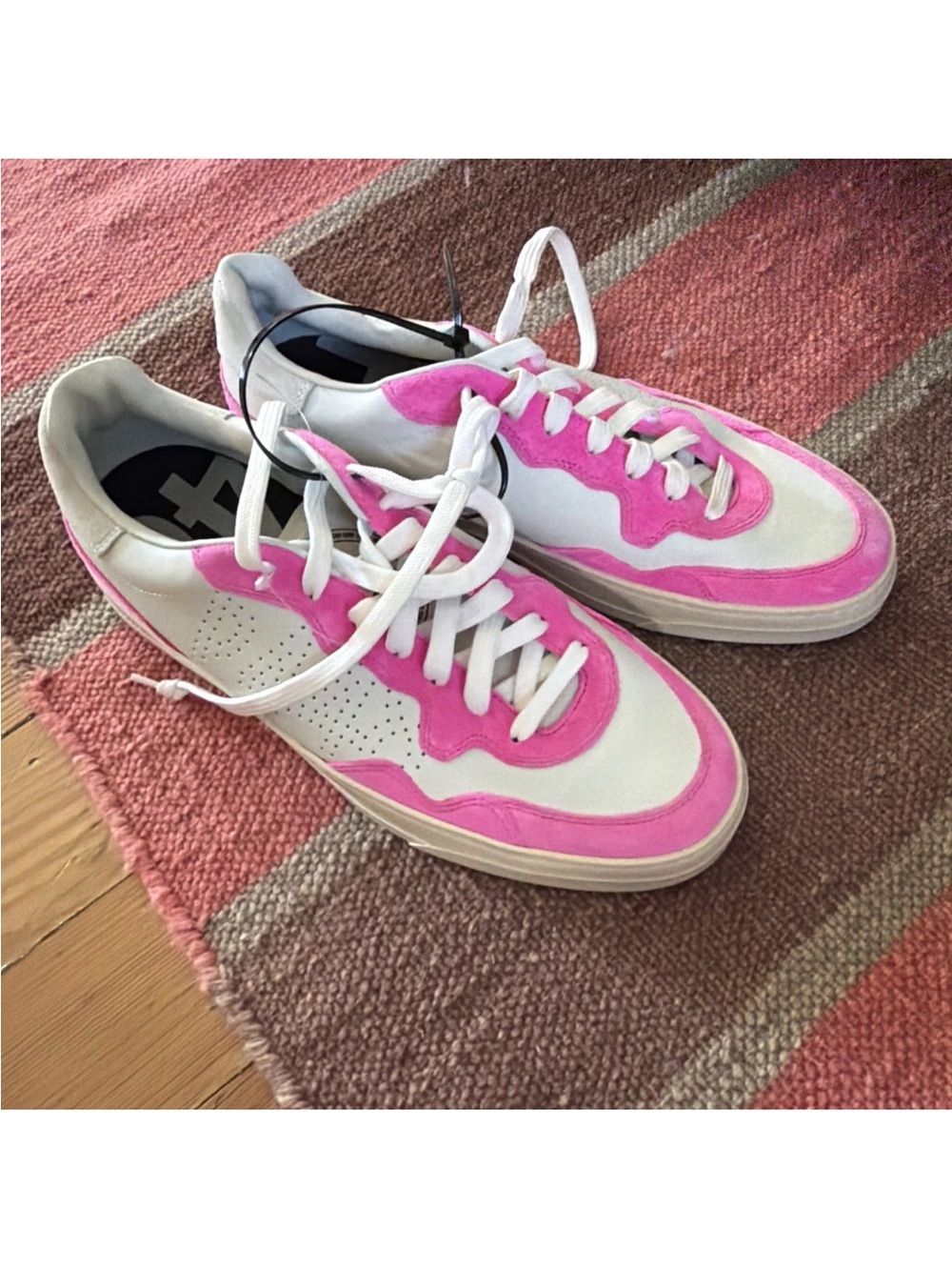 New P448 Bali Lace-Up Unisex Shoes - US Size M 9 / W 10.5/ EUR 41 - Pink